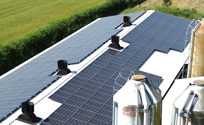 Hangar agricole et laiterie à Valence d’Albigeois